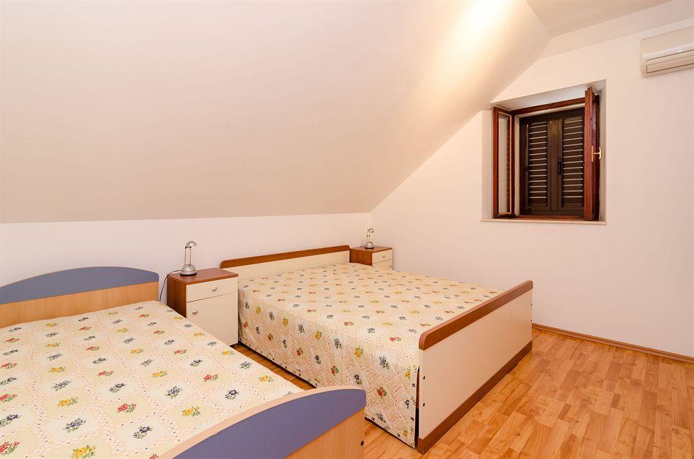 Rooms Mozara Trsteno Buitenkant foto